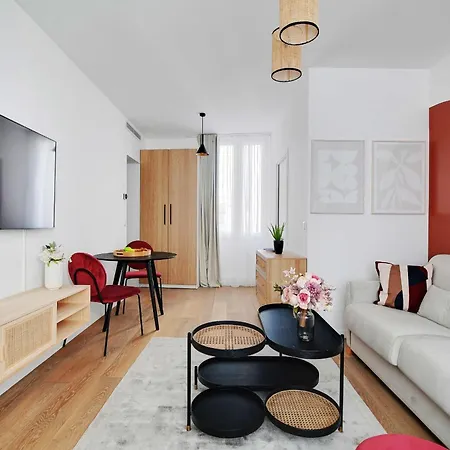 Apartment Sacre Coeur Paris