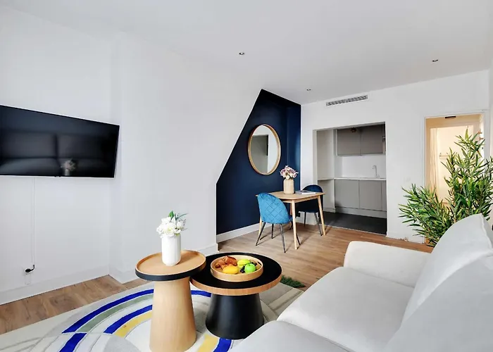 Sacre Coeur Apartman *